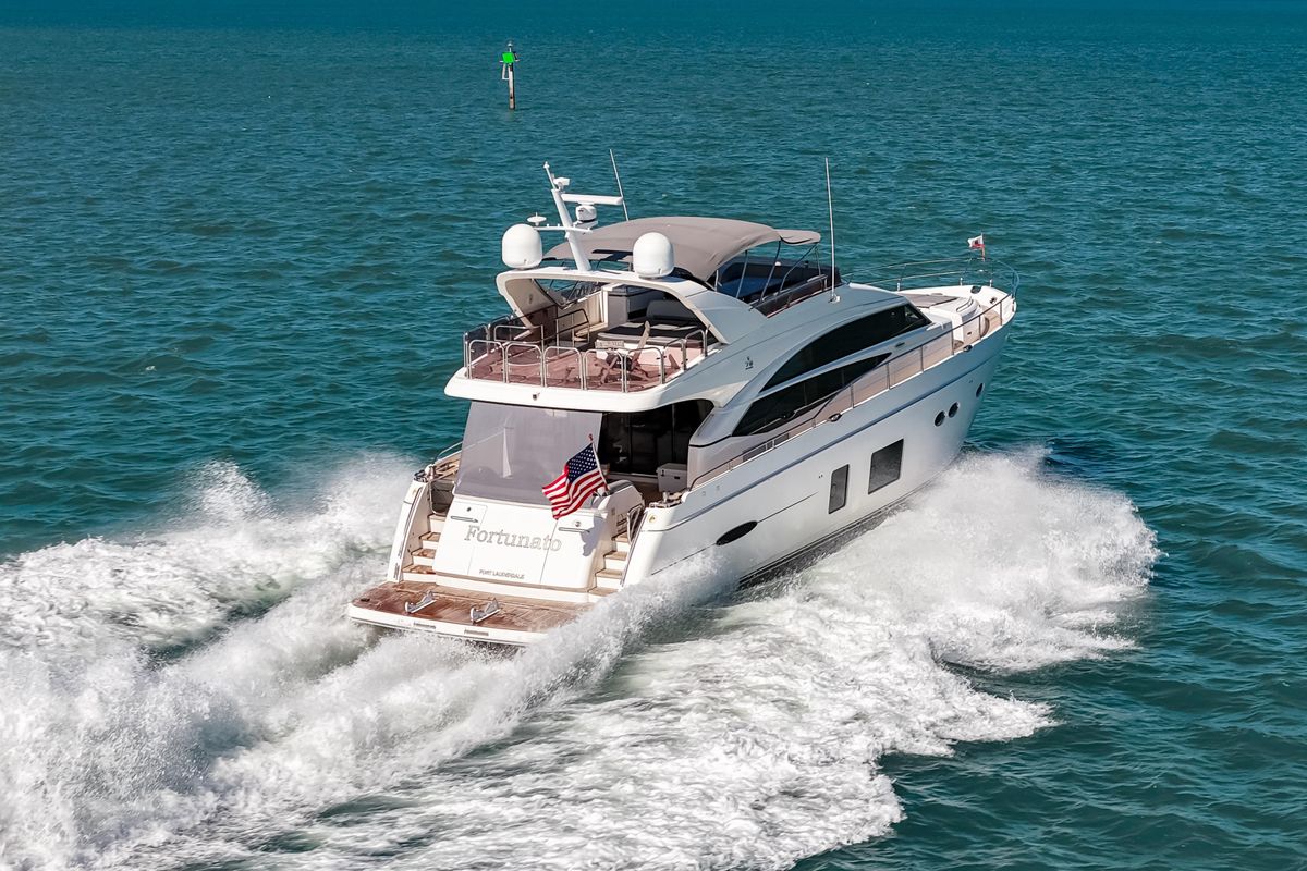 2014 Princess 72 