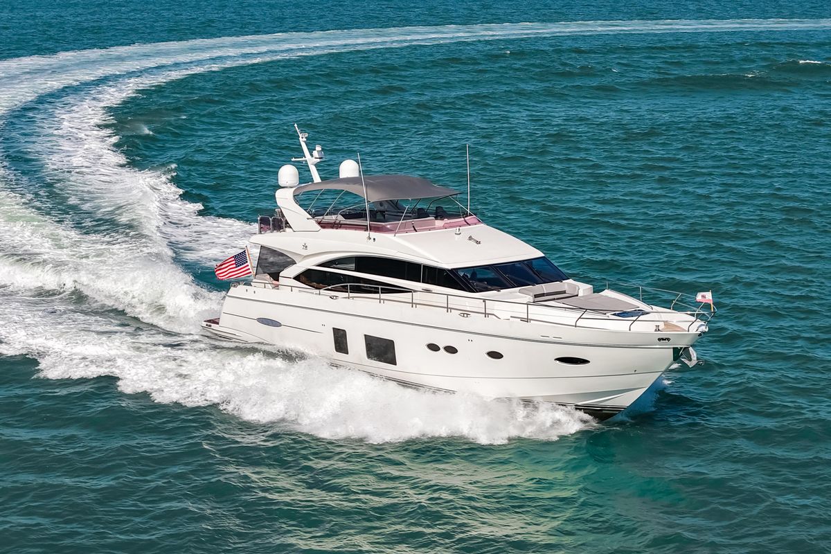 2014 Princess 72 