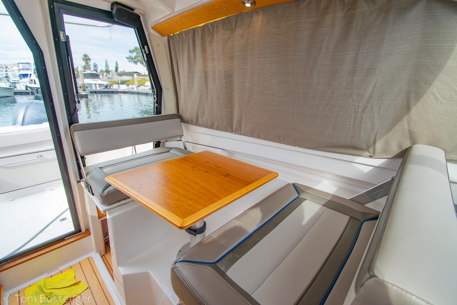 2019 Cutwater 24 Express Cruiser for sale - YachtWorld