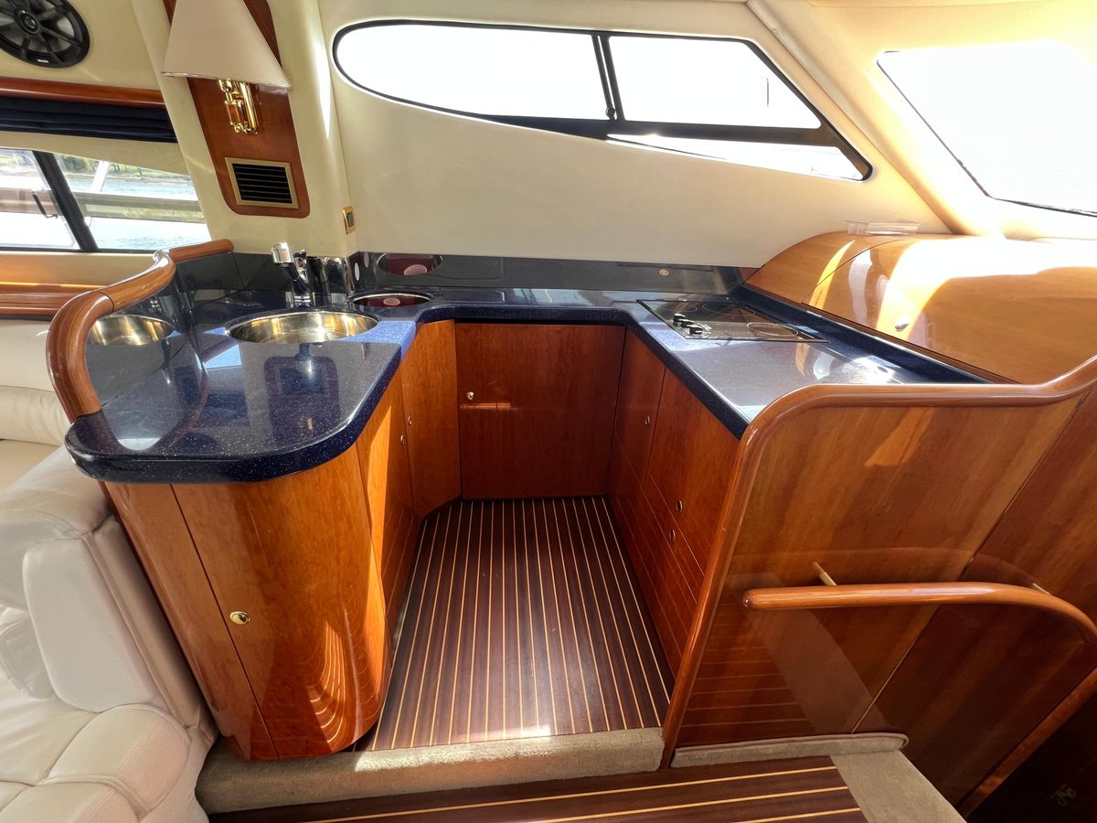 2004 Cranchi 48 