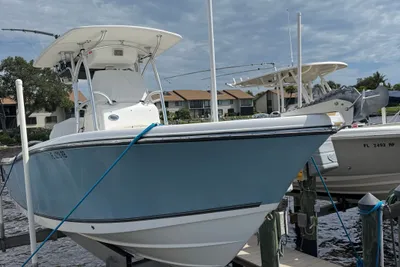 Mako 234 CC