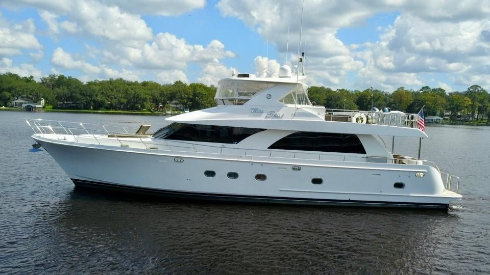 2008 Ocean Alexander 74 