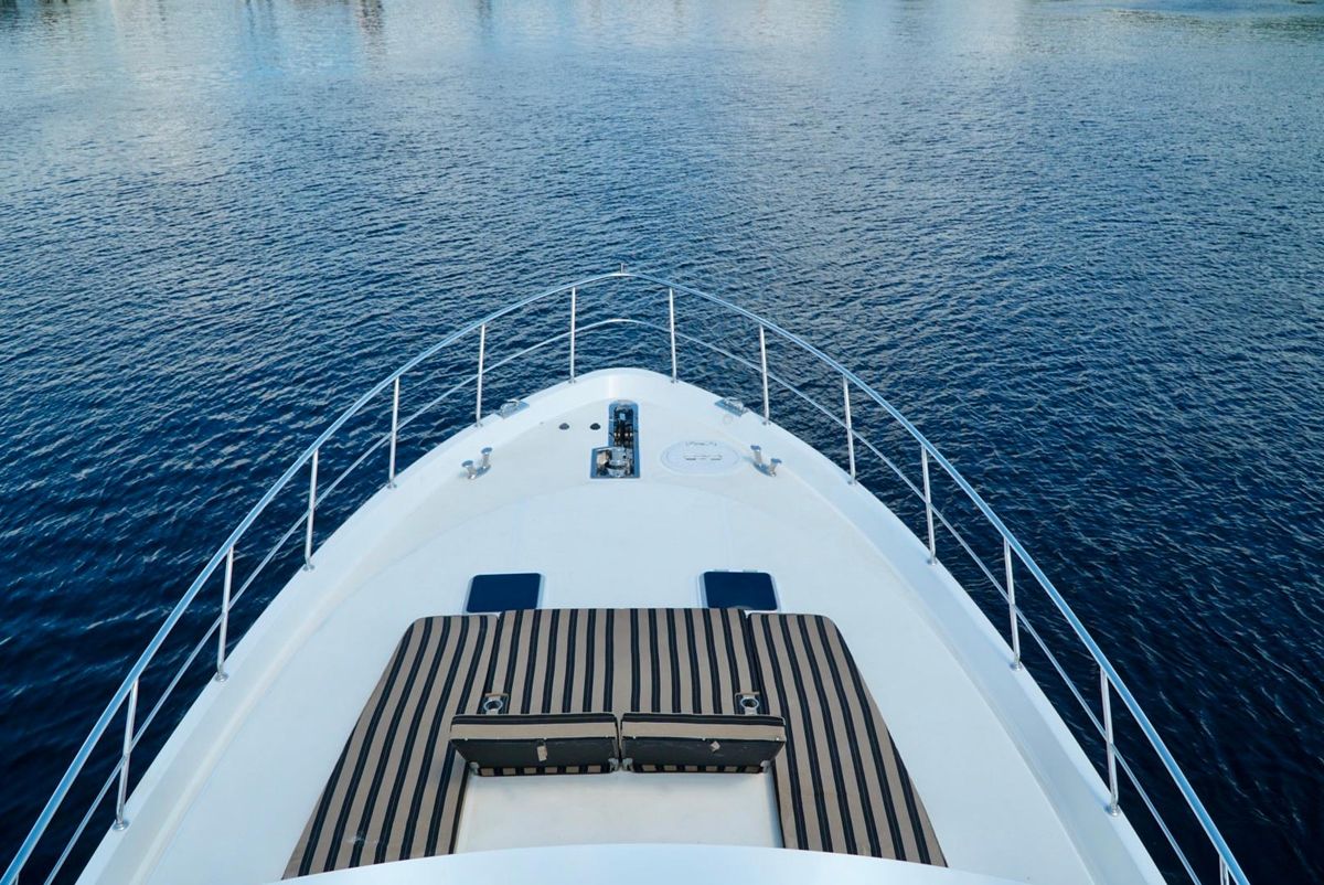 2008 Ocean Alexander 74 