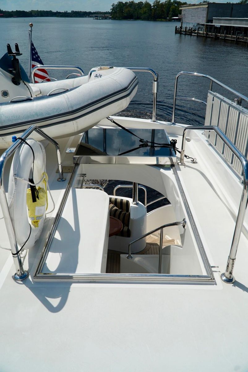 2008 Ocean Alexander 74 