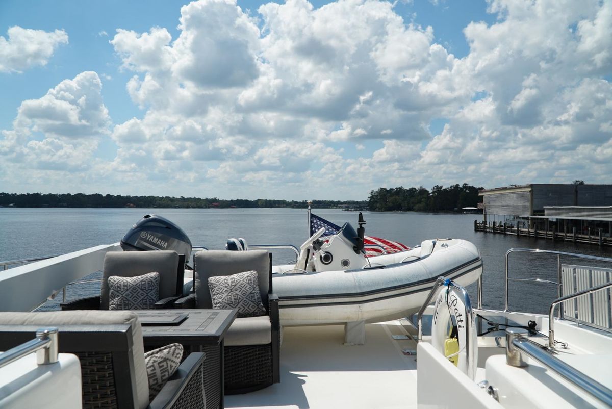 2008 Ocean Alexander 74 