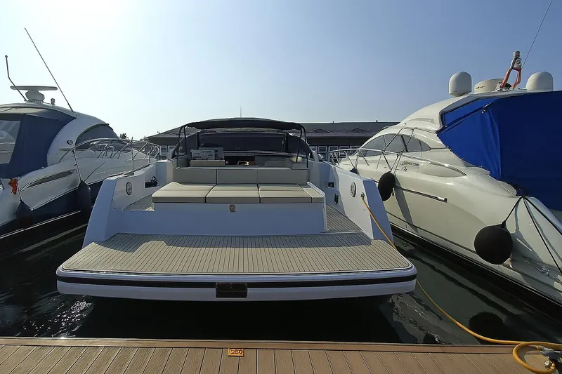  Yacht Photos Pics 