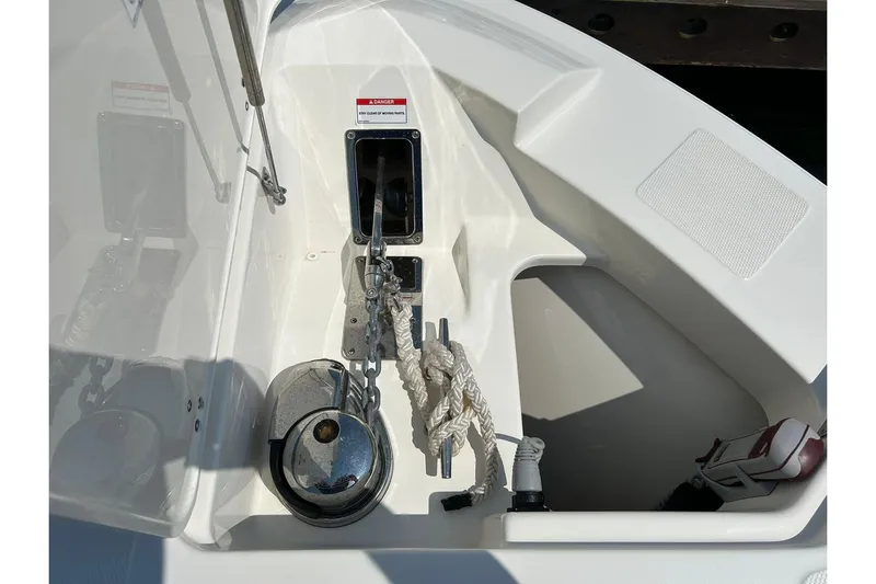 2023 Boston Whaler 280 Vantage @ Puerto Vallarta Yacht Photos Pics 2023 Boston Whaler 280 Vantage boat anchor system with ropes and cleat.
