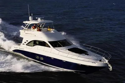 Sea Ray 550 Sedan Bridge