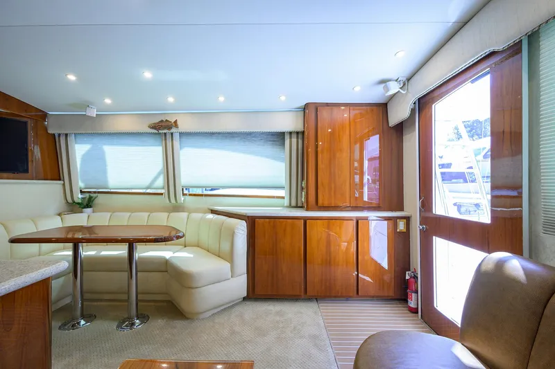 Nest Egg Yacht Photos Pics Egg Harbor 50 NEST EGG - Salon & Dinette