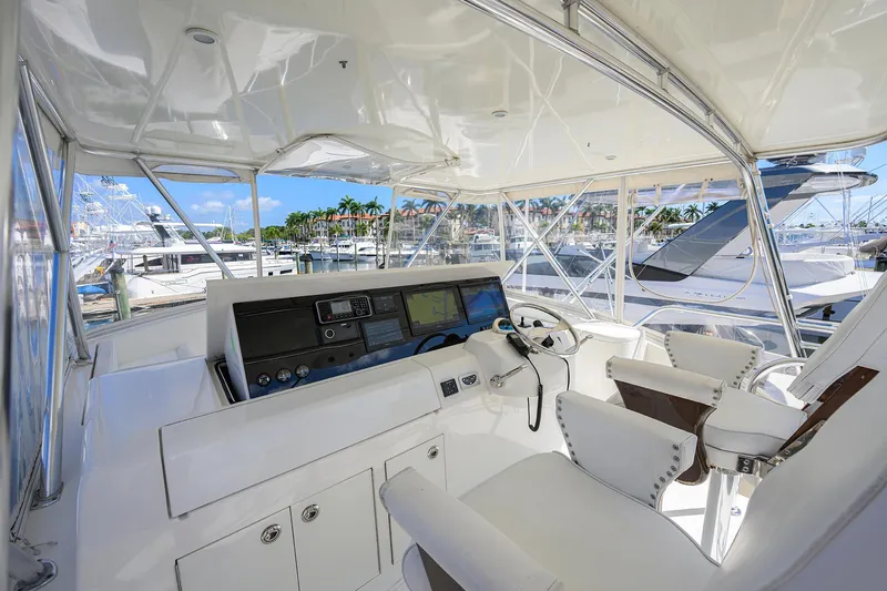 Nest Egg Yacht Photos Pics Egg Harbor 50 NEST EGG - Helm Station