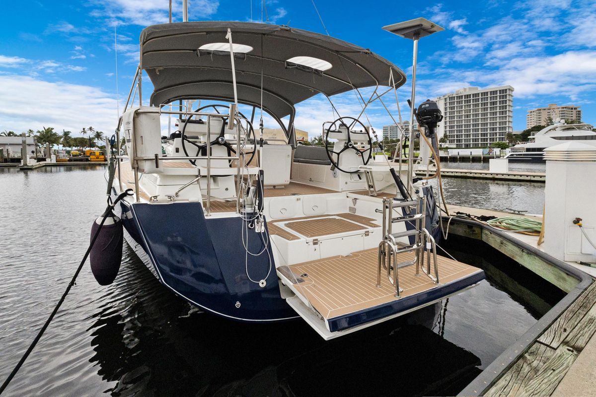 2021 Jeanneau 51 