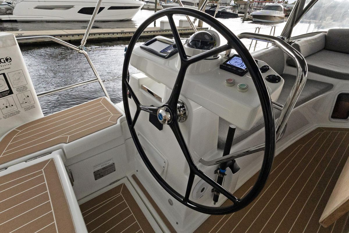 2021 Jeanneau 51 