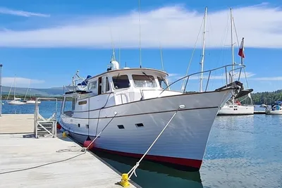 Grand Banks Alaskan 49