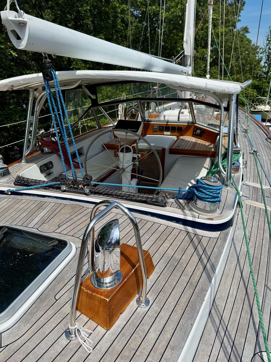 1984 Hallberg-Rassy 49 
