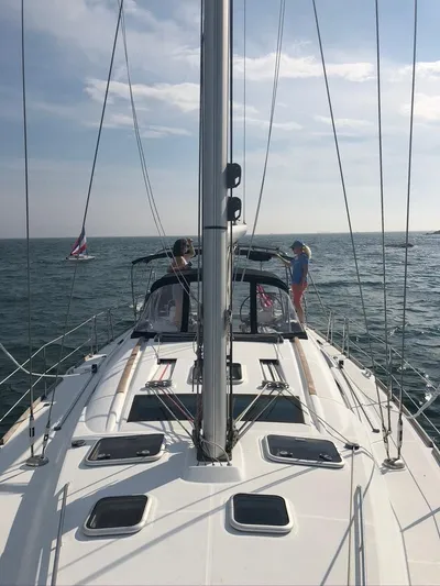 Rob Roy Yacht Photos Pics 2008 Beneteau Oceanis 46 sailing on open sea with clear skies.