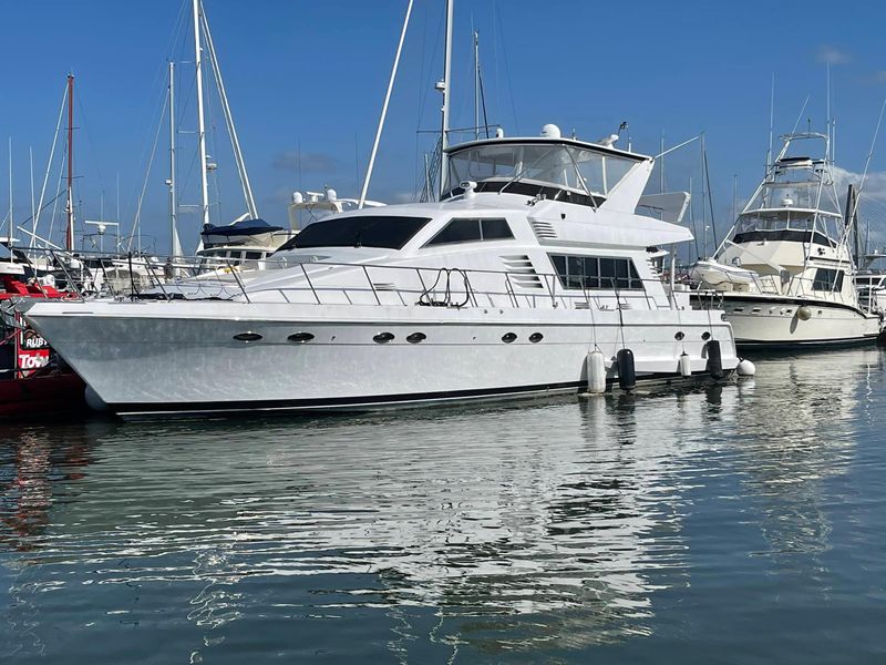 1996 Monte Fino 65 Flybridge