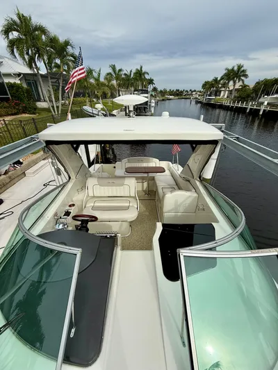 Just Us Yacht Photos Pics 