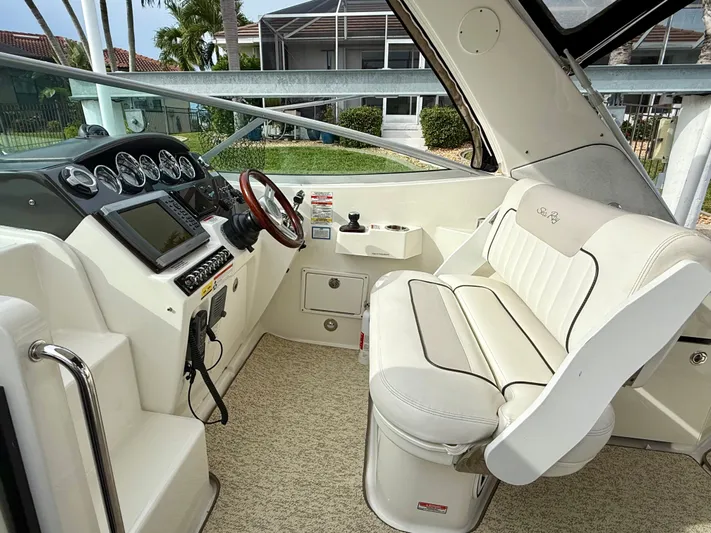 Just Us Yacht Photos Pics 