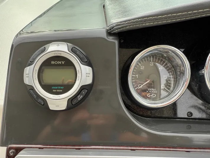 Just Us Yacht Photos Pics 