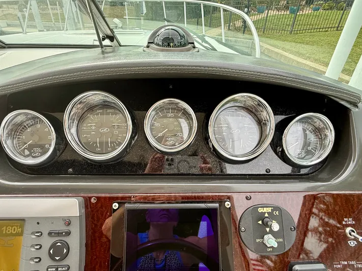 Just Us Yacht Photos Pics 