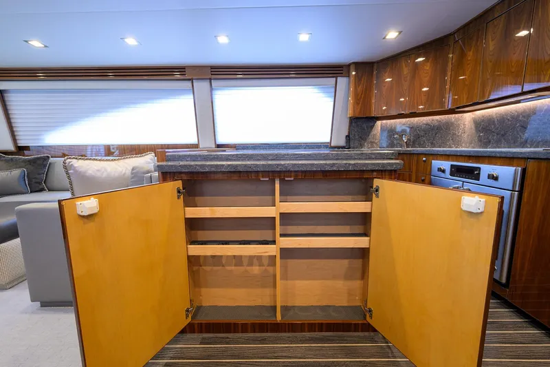 Corintios Yacht Photos Pics Viking 72 Corintios - Interior Galley