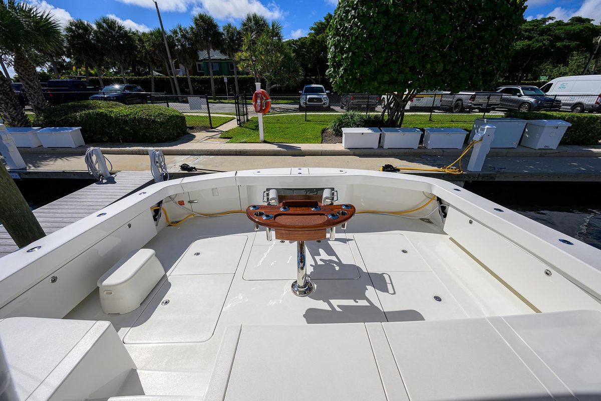 2018 Viking 72 