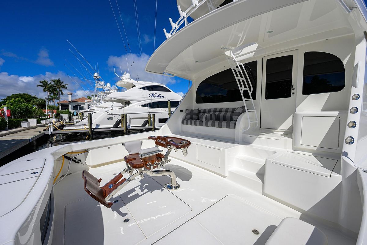 2018 Viking 72 
