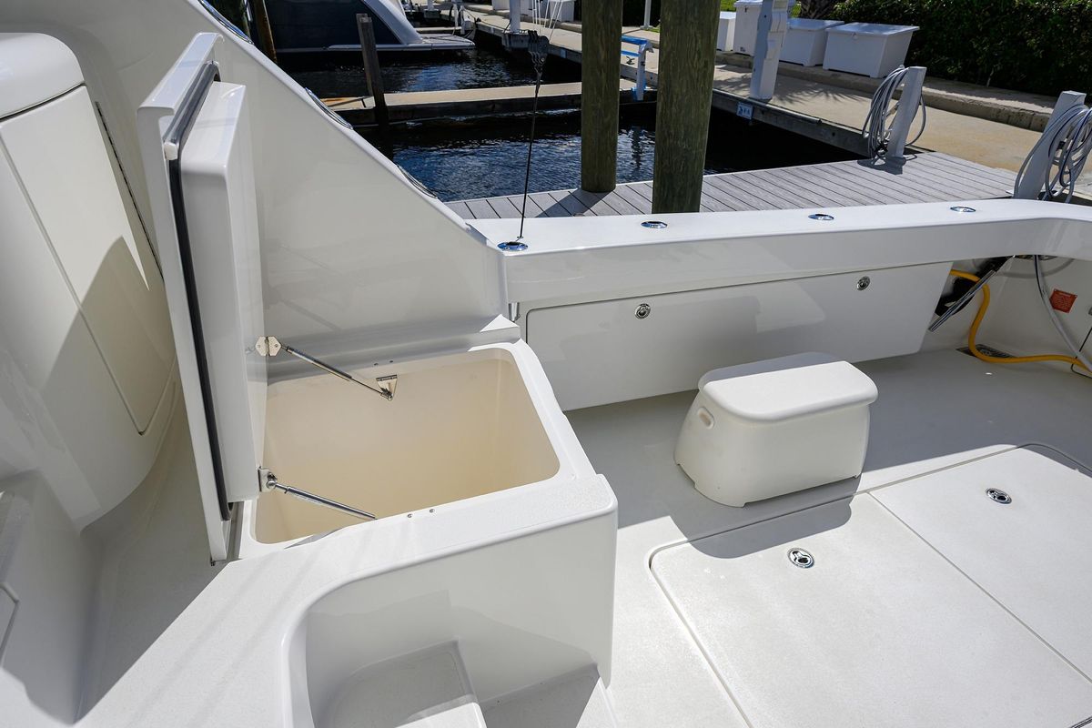 2018 Viking 72 