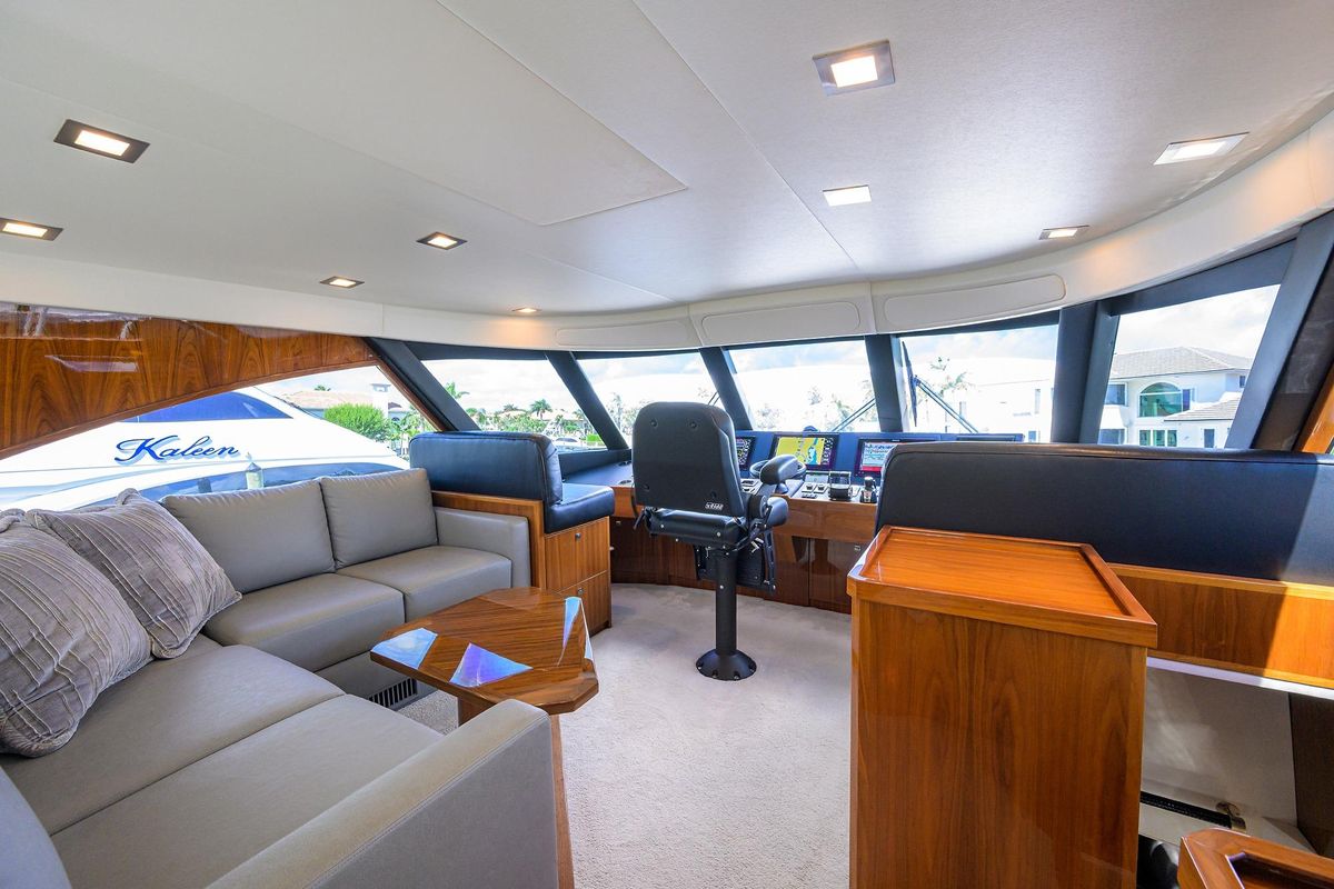 2018 Viking 72 