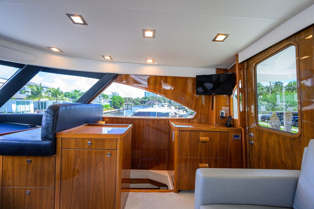2018 Viking 72 
