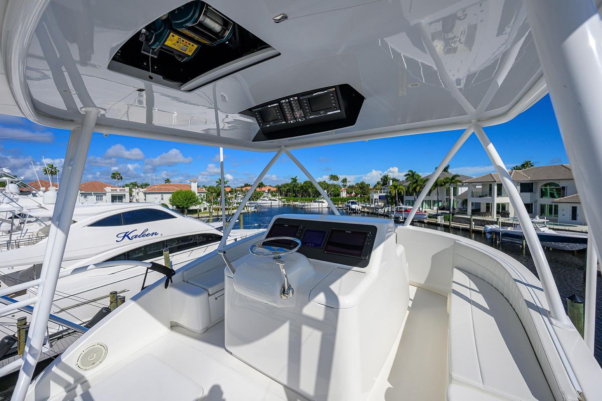 2018 Viking 72 