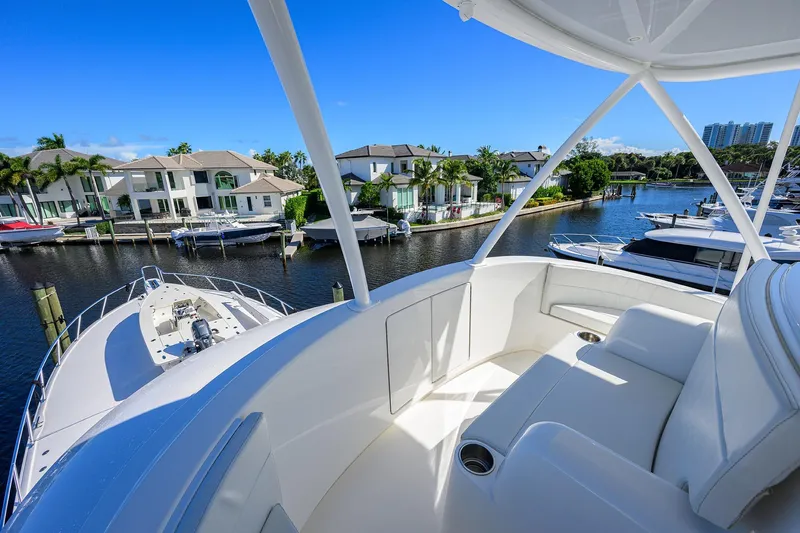 Corintios Yacht Photos Pics Viking 72 Corintios - Exterior Skybridge