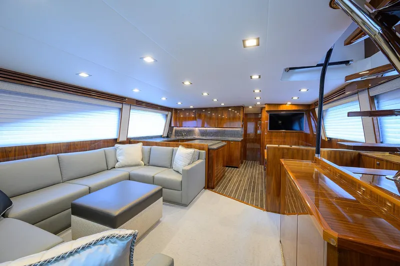 Corintios Yacht Photos Pics Viking 72 Corintios - Interior Salon