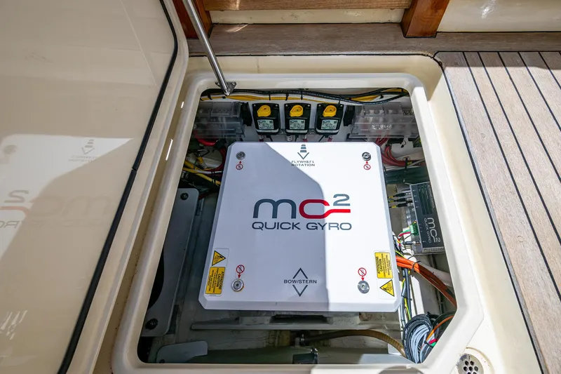Pampelonne Yacht Photos Pics 2018 Hinckley 34 Runabout featuring MC2 Quick Gyro stabilizer in engine compartment.