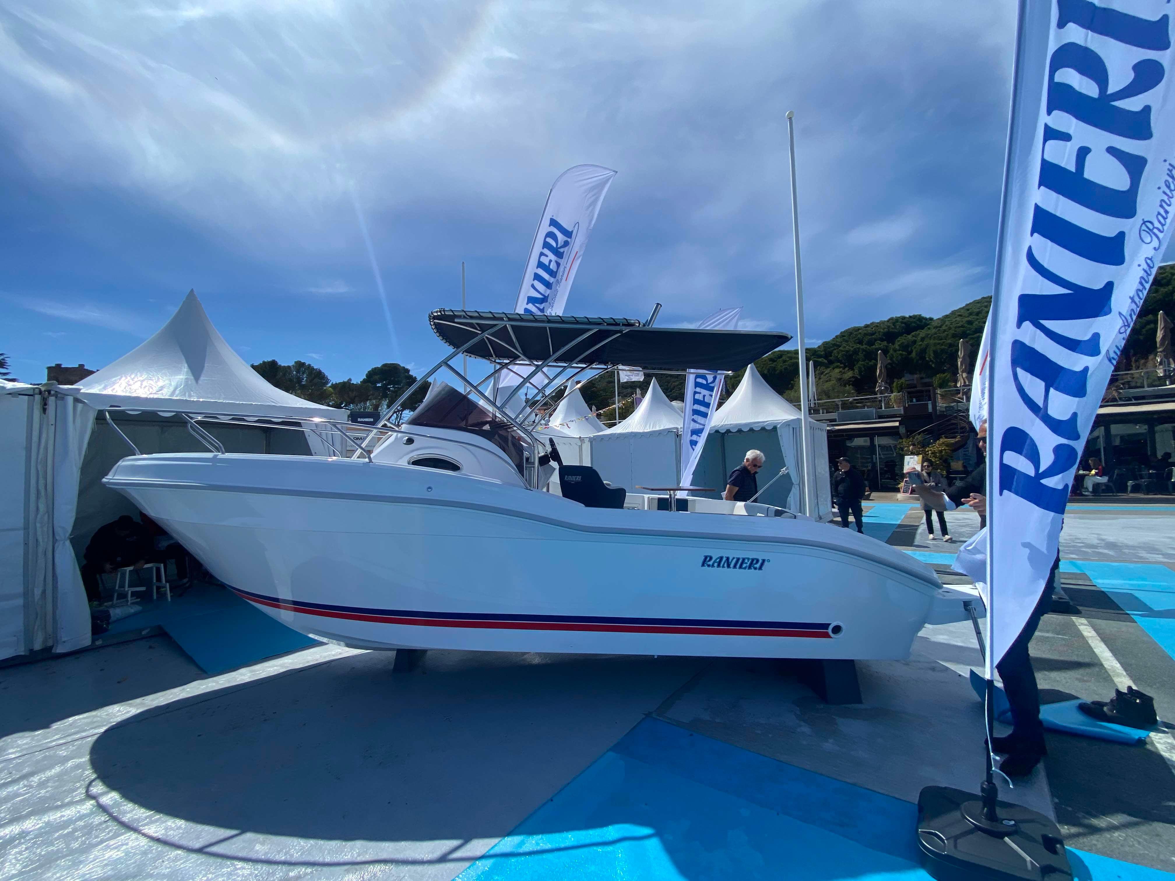 Ranieri evo 22 Nuevo en Alpes-Maritimes ( 06 ) - Cosas de Barcos