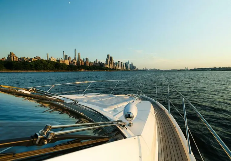  Yacht Photos Pics 2016 Sunseeker Manhattan 65 - Image 42