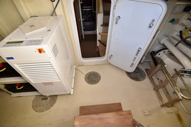 Blue Seas Yacht Photos Pics 