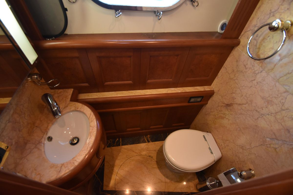 2006 Farmont 70 