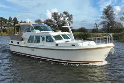 2011 Linssen Grand Sturdy