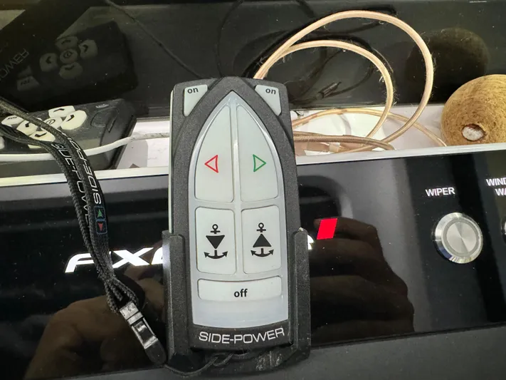 Escape Artist Yacht Photos Pics 