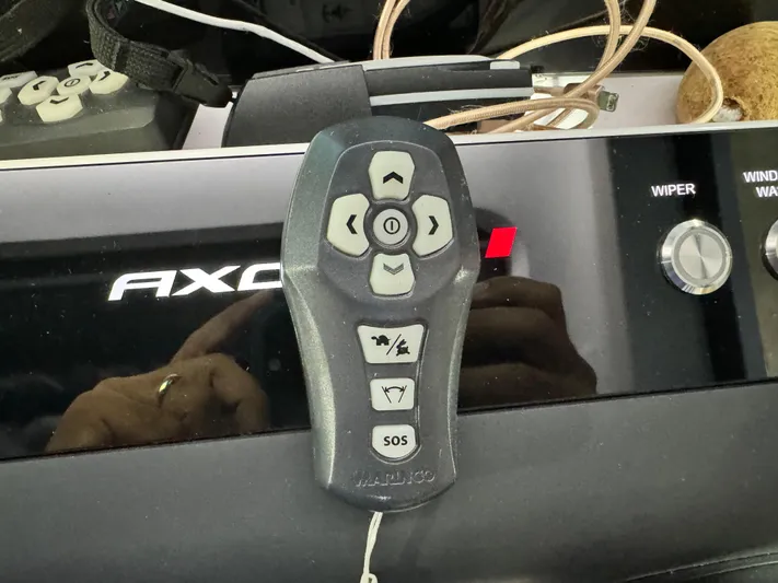 Escape Artist Yacht Photos Pics 