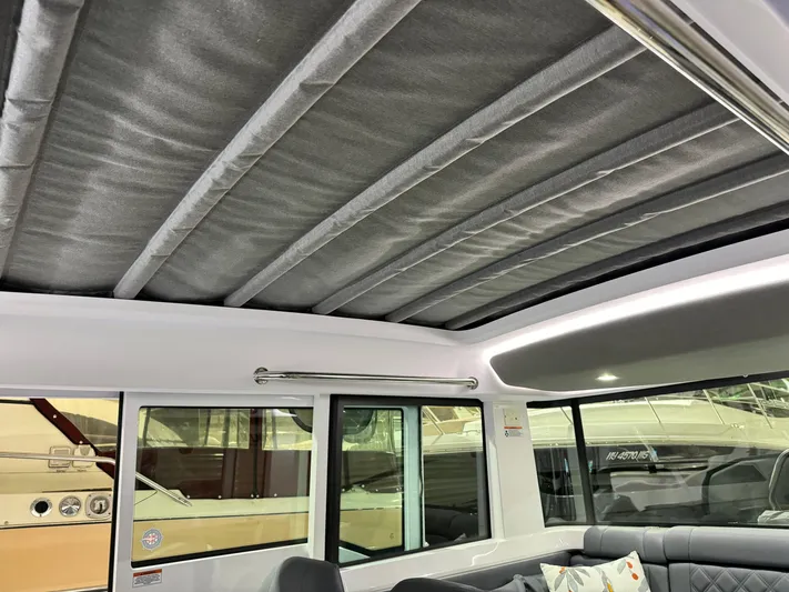 Escape Artist Yacht Photos Pics 