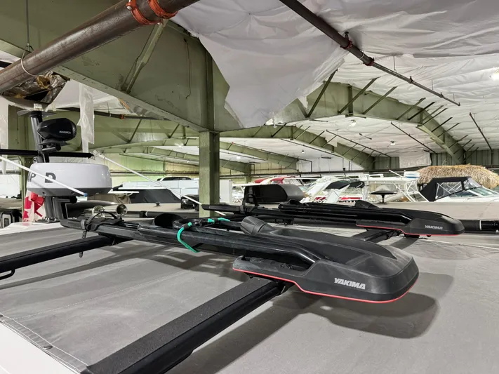 Escape Artist Yacht Photos Pics 