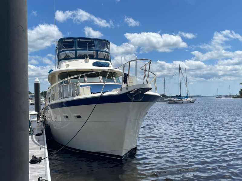 1985 Hatteras 53 Extended Deck