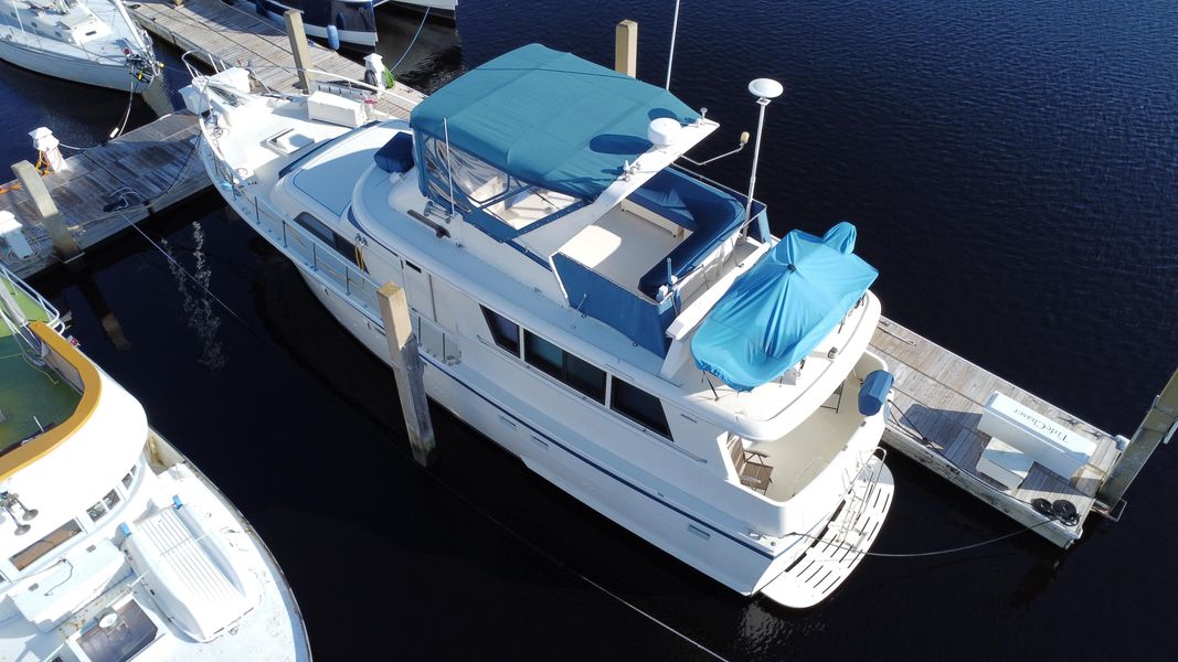 1985 Hatteras 53 Extended Deck