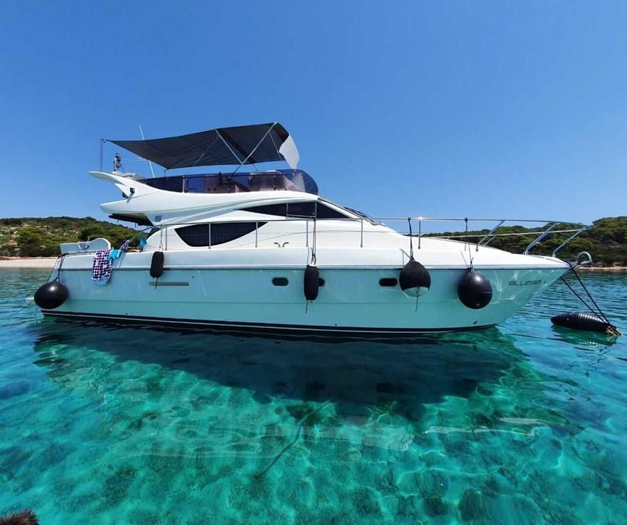 2007 Ferretti Yachts 47 