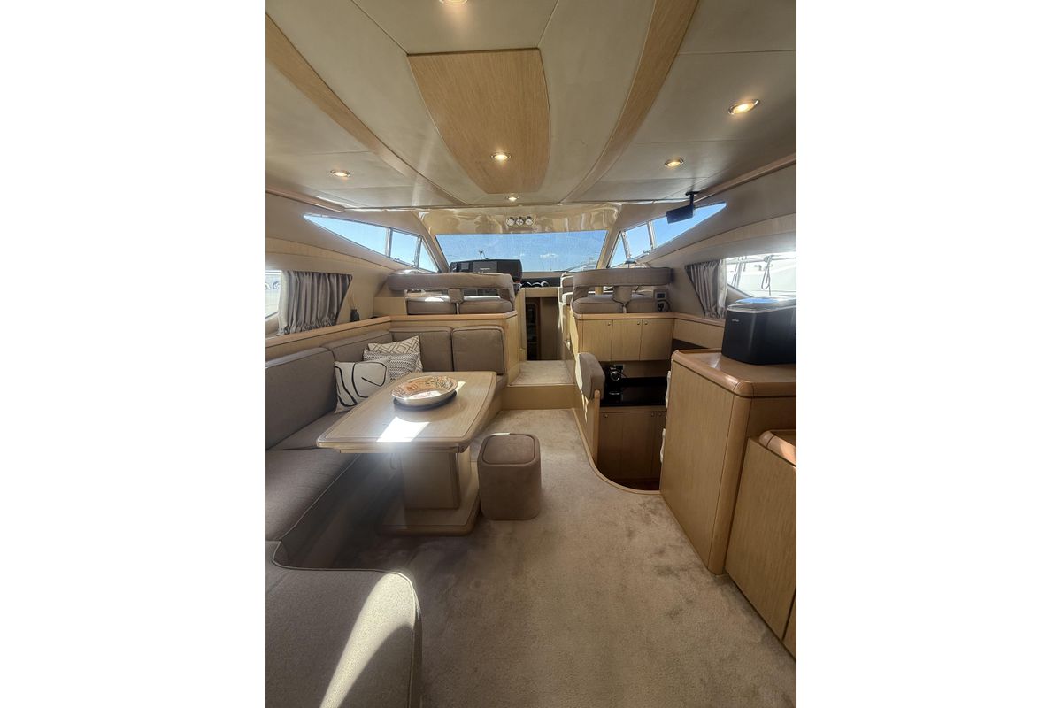 2007 Ferretti Yachts 47 