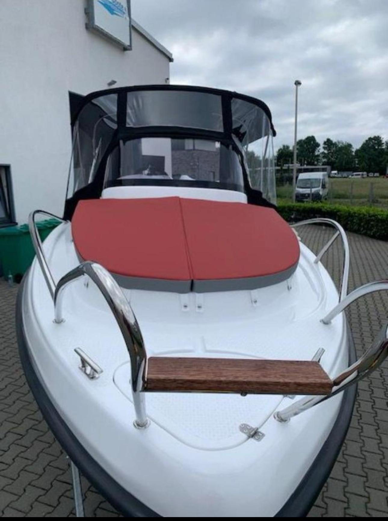 yachtfocus motorboot