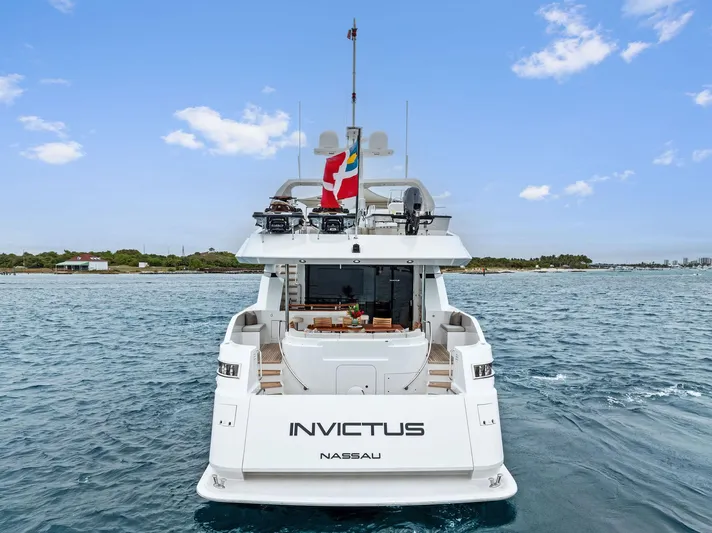 Invictus Yacht Photos Pics 
