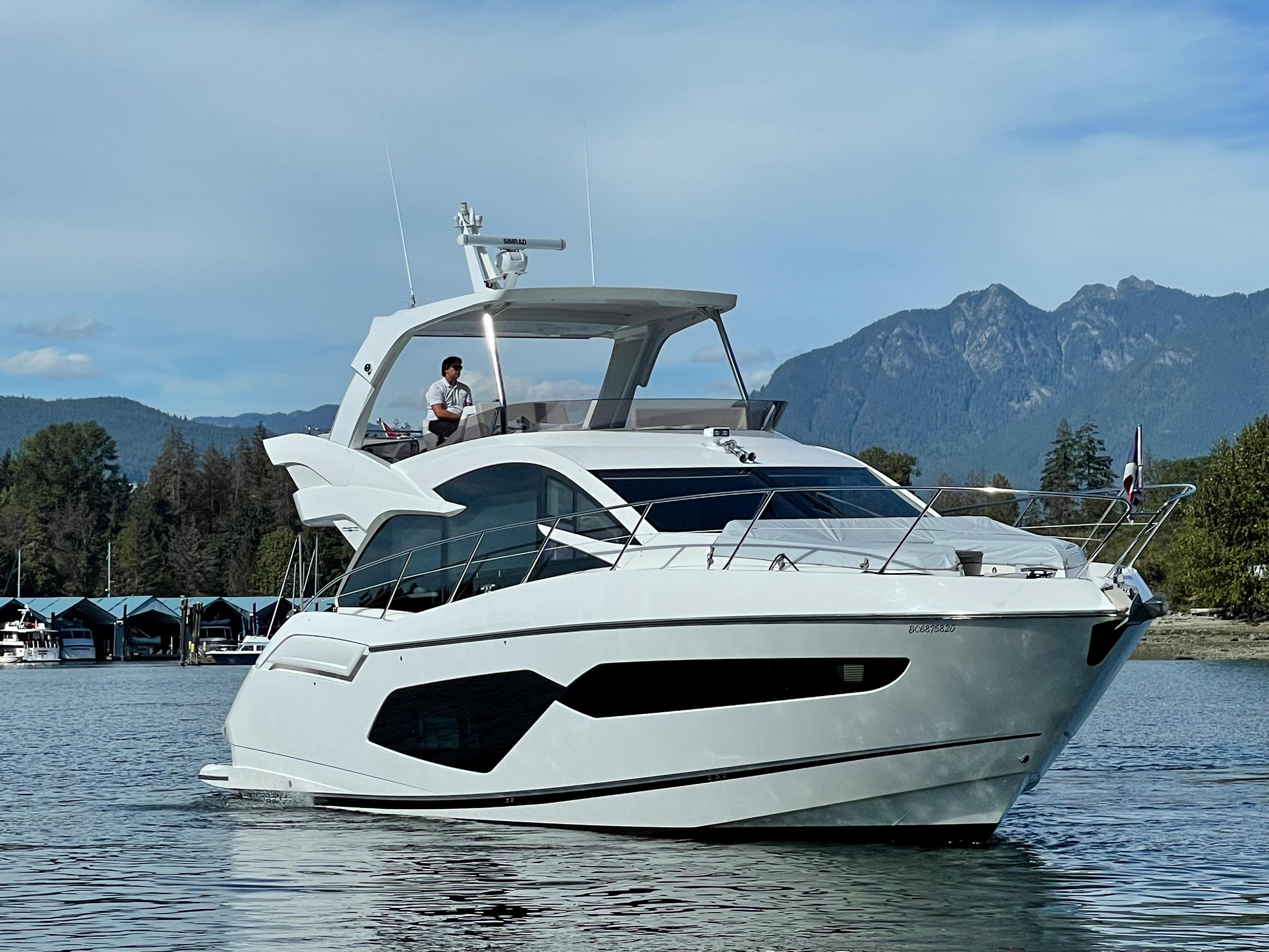Sunseeker Manhattan 52